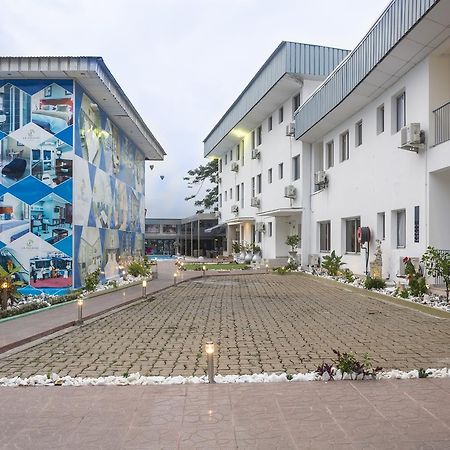 Hotel La Falaise Bonanjo ドゥアラ エクステリア 写真